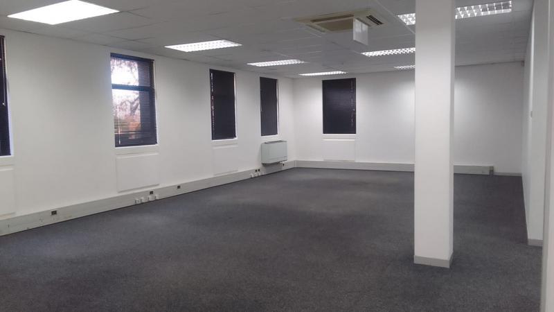 To Let commercial Property for Rent in Parow North Western Cape